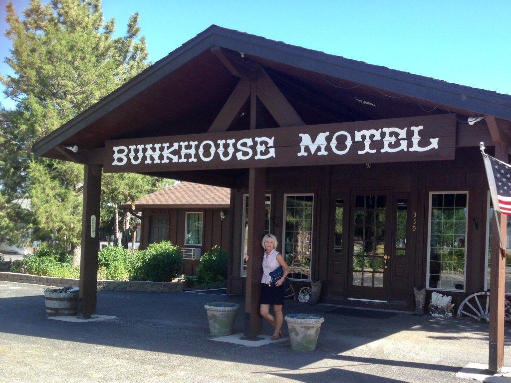 Bunkhouse motel Guernsey Exteriér fotografie